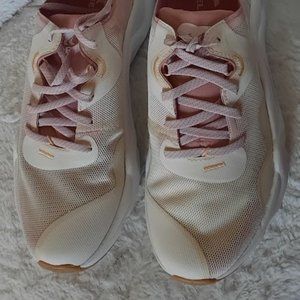 Sorel Kinetic Float Sneakers Tan Peach and Pink